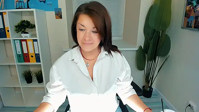 AnaMills online show from 09/17/25, 03:03