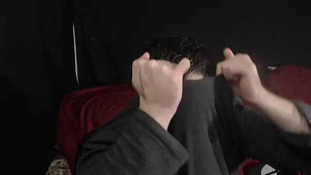 Snapshot of Metalstud chatting on 12/07/24, 08:27 Metalstud online show from 12/07/24, 08:27