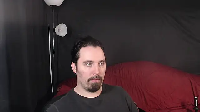 Snapshot of Metalstud chatting on 01/21/25, 12:46 Metalstud online show from 01/21/25, 12:46