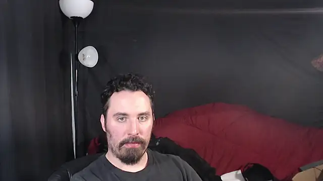 Snapshot of Metalstud chatting on 02/17/25, 12:54 Metalstud online show from 02/17/25, 12:54