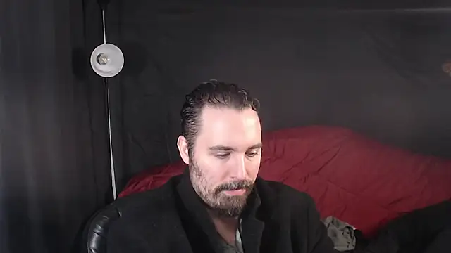 Snapshot of Metalstud chatting on 02/20/25, 10:37 Metalstud online show from 02/20/25, 10:37