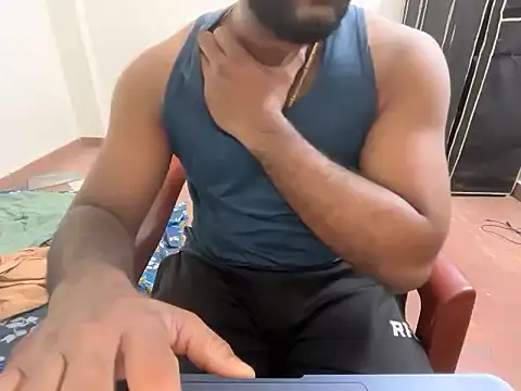 rohithunni123 online show from 01/12/26, 06:35