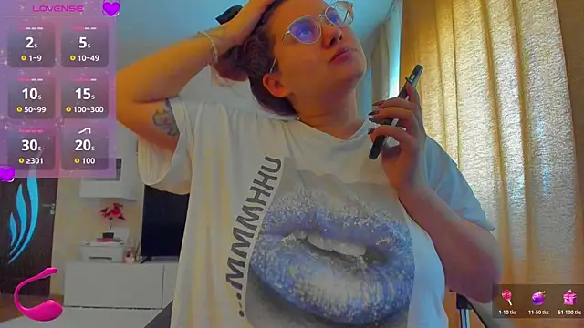 hot evil queen online show from 01/14/26, 09:37