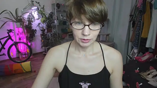 Constancia pure online show from 01/27/25, 11:43