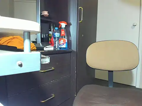 Angelchezcka online show from 03/21/26, 06:29