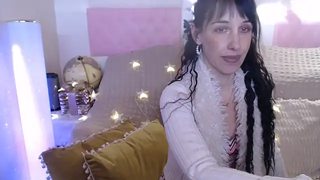 -carla- online show from 12/26/24, 08:28