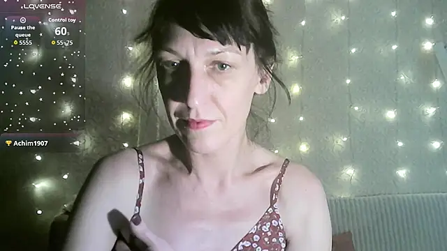 MarieODahliaS online show from 11/01/25, 08:05