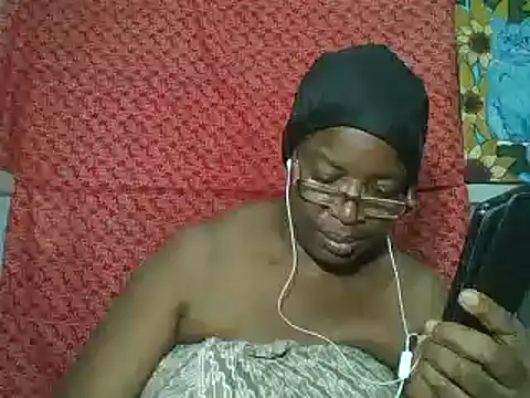 Snapshot of pink69pussy chatting on 02/06/25, 06:35 pink69pussy online show from 02/06/25, 06:35