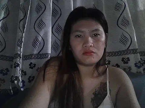 Snapshot of leamorena chatting on 01/06/26, 05:05 leamorena online show from 01/06/26, 05:05