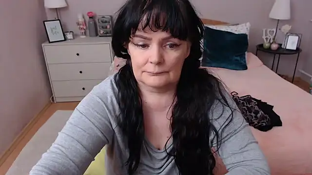 LeveMe2Nightt online show from 05/13/26, 11:51