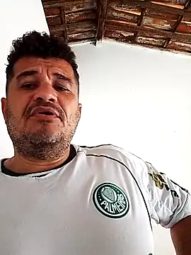 Snapshot of tarra122 chatting on 02/27/26, 06:08 tarra122 online show from 02/27/26, 06:08