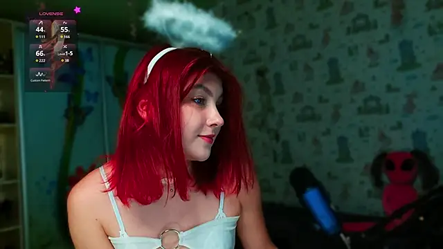 SmokyRose online show from 11/24/25, 12:49