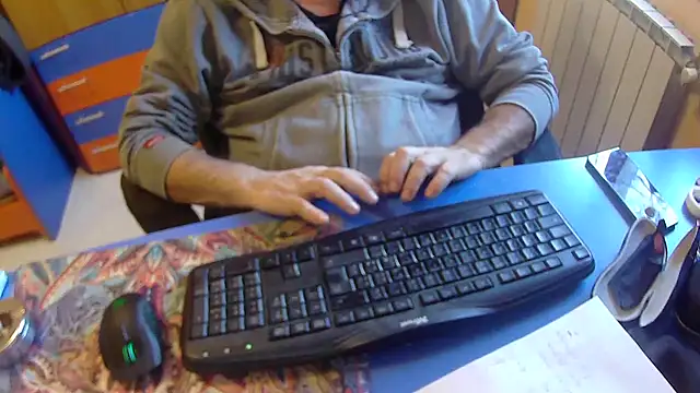 Tango128 online show from 10/15/25, 09:42