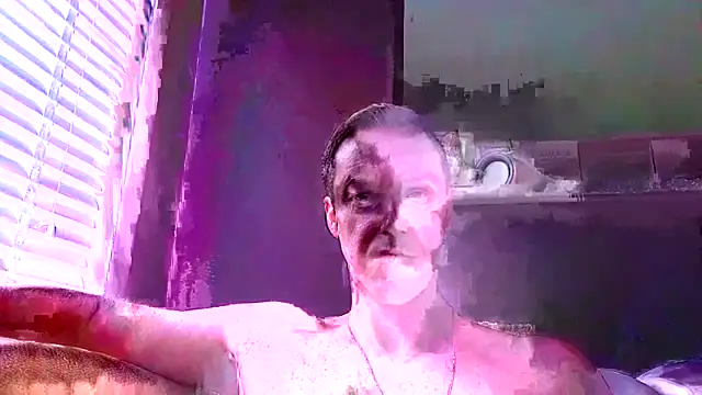 Snapshot of ploki2180 chatting on 02/09/25, 11:58 ploki2180 online show from 02/09/25, 11:58