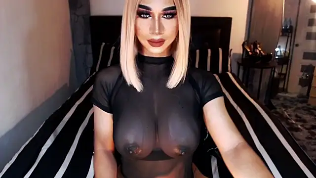 Snapshot of MassiveCockxMistress chatting on 06/30/26, 12:44 MassiveCockxMistress online show from 06/30/26, 12:44