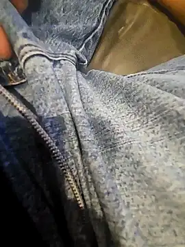 Snapshot of m6sp1 chatting on 03/02/26, 11:55 m6sp1 online show from 03/02/26, 11:55