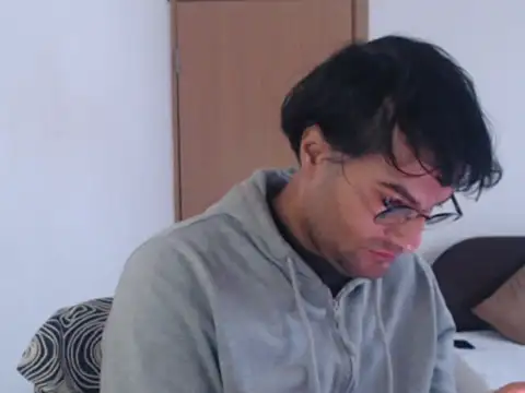 wildpussycat23 online show from 02/05/26, 10:53