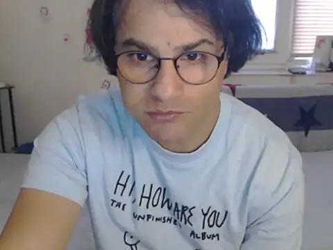 wildpussycat23 online show from 03/18/26, 03:59