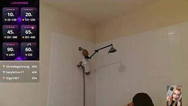 Blondiewithanass online show from 10/30/25, 11:38