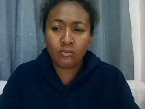 Snapshot of sexyladii chatting on 07/14/26, 04:56 sexyladii online show from 07/14/26, 04:56