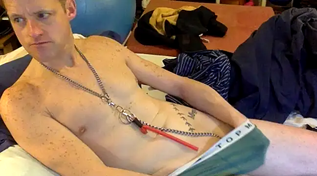 Snapshot of londonfuckwhore chatting on 01/31/25, 01:11 londonfuckwhore online show from 01/31/25, 01:11