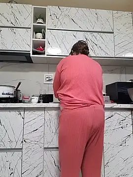 cindybbwsquirt online show from 02/19/25, 09:39