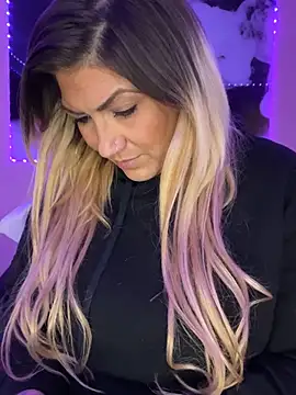 LittleMissEeve online show from 03/03/25, 04:36