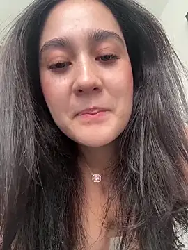 Snapshot of Nina_lovi chatting on 05/08/26, 08:58 Nina lovi online show from 05/08/26, 08:58
