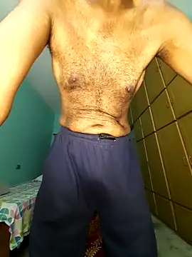 Snapshot of hornyindianmale82 chatting on 05/21/26, 11:39 hornyindianmale82 online show from 05/21/26, 11:39