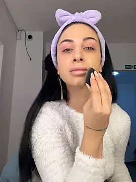 MeganHopeX online show from 12/21/24, 07:35