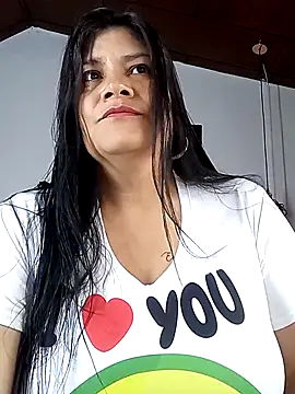 salomexlove 20 online show from 11/17/25, 06:19