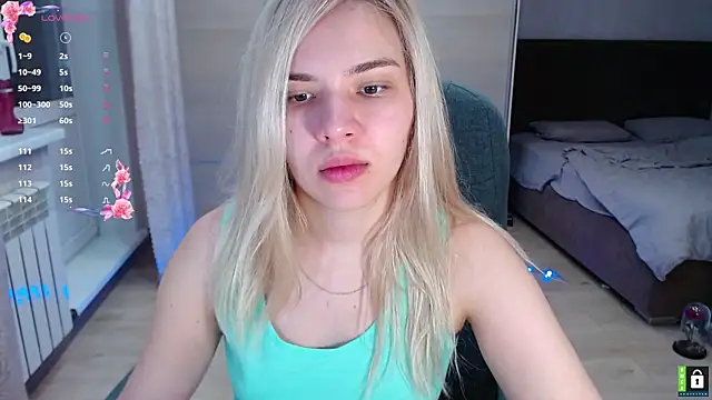 Lana  Nova online show from 12/08/24, 09:46