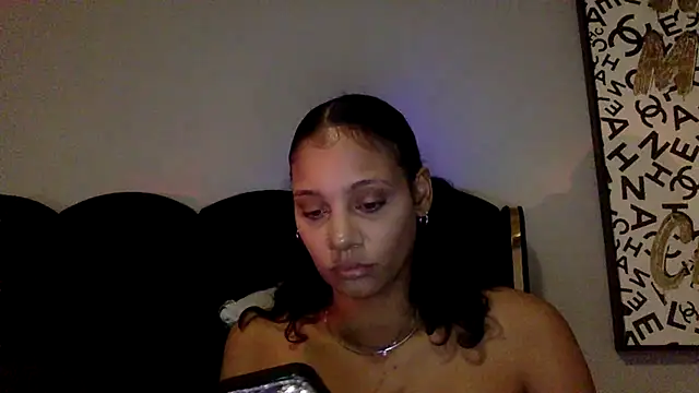 Snapshot of pinksugarxx chatting on 05/17/26, 11:39 pinksugarxx online show from 05/17/26, 11:39