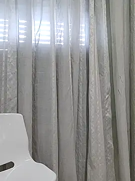 Vivian115 online show from 10/30/25, 11:44