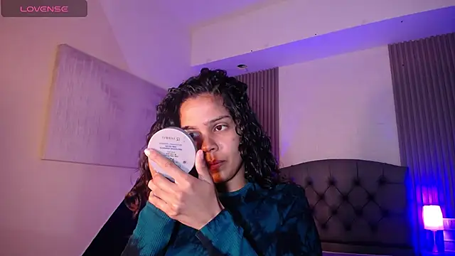 ximena diaz online show from 03/03/25, 09:26