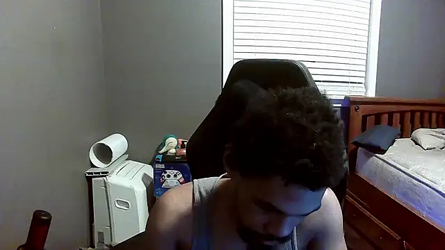 Neovergil0 online show from 02/19/25, 06:00