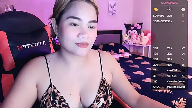 yenyen  online show from 07/08/26, 01:10
