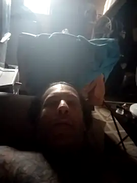 trucker1979 online show from 04/21/26, 01:28