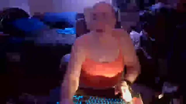 Toastir online show from 05/26/26, 04:14
