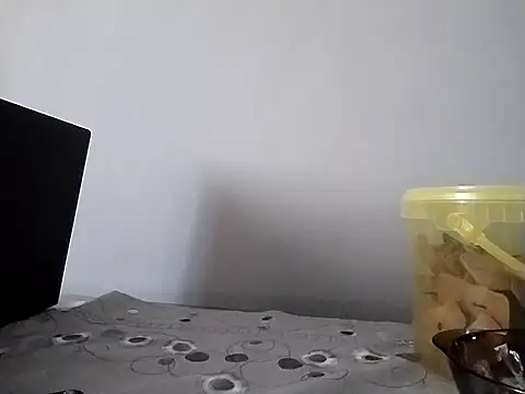 grzes19763 online show from 03/19/25, 04:02