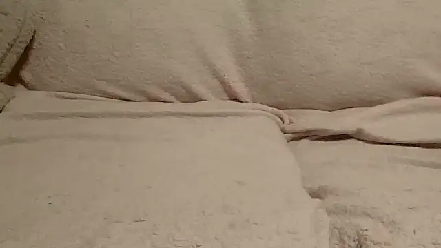 beautylovess online show from 04/12/26, 01:05