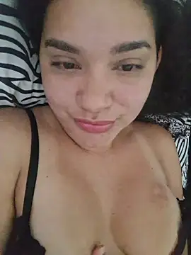 Snapshot of blerstefan1 chatting on 05/15/26, 01:07 blerstefan1 online show from 05/15/26, 01:07