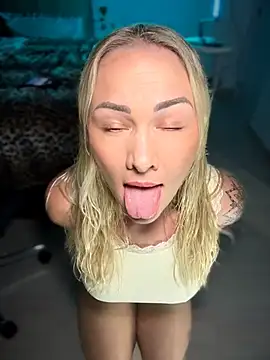 NastyMilf  online show from 03/15/26, 07:20