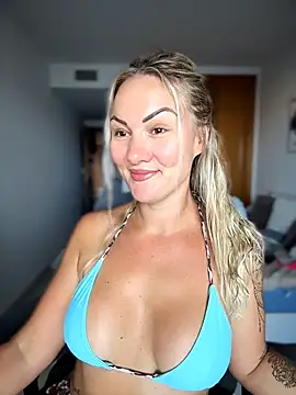 Snapshot of NastyMilf_ chatting on 07/13/26, 08:39 NastyMilf online show from 07/13/26, 08:39