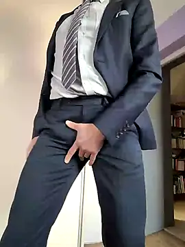 Snapshot of Justforoneday chatting on 12/03/24, 12:16 Justforoneday online show from 12/03/24, 12:16