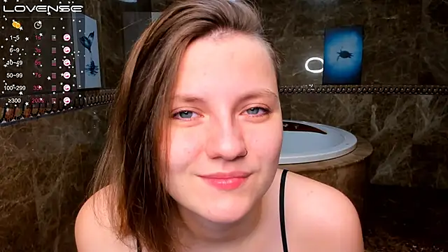 MelindaTin online show from 10/26/25, 01:44