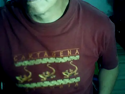 Snapshot of Latinjim29 chatting on 01/06/26, 03:21 Latinjim29 online show from 01/06/26, 03:21