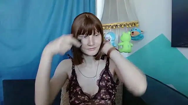 cornflower mm online show from 09/26/25, 01:42