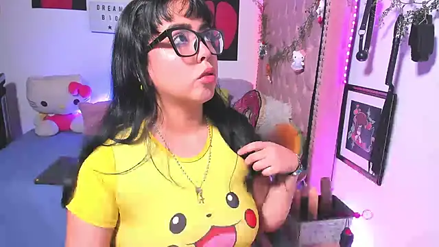 LillyCandy online show from 04/15/26, 12:45