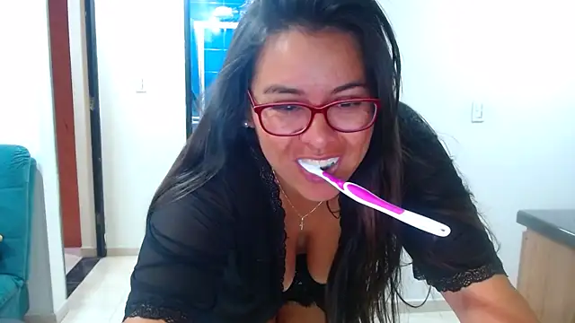 Ixchel Anaid online show from 03/02/25, 12:43